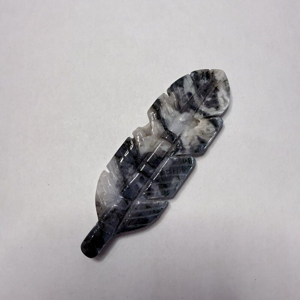 Moss Agate Feather – Hand-Carved Crystal Sculpture 4 Inch